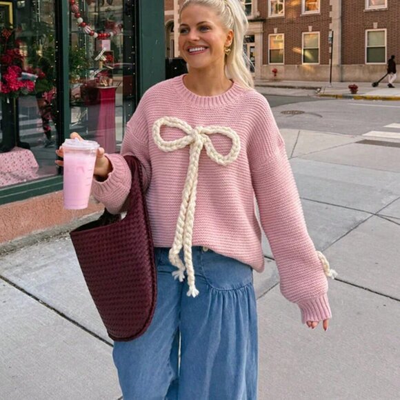 Pink Casual Women's Round Neck Bow Design Long-Sleeved Knit Sweater - Picture 5 of 10